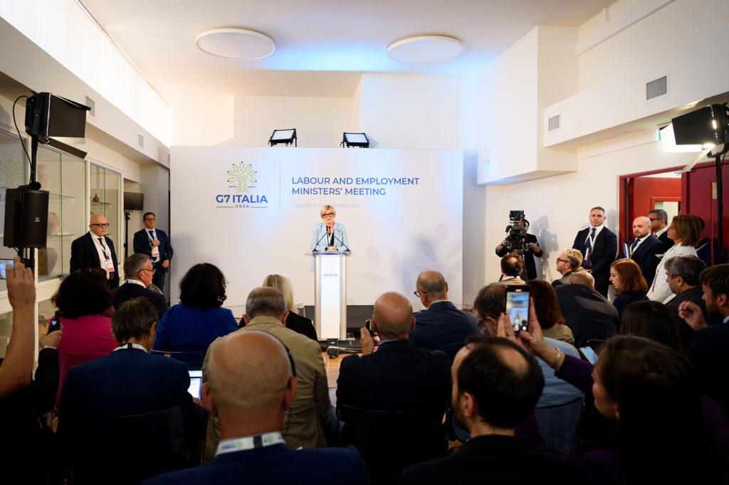 Conferenza stampa Ministro Calderone
