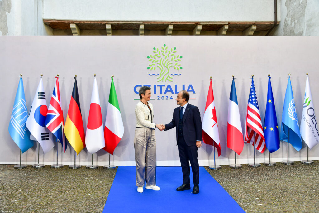 Margrethe Vestager (EU) and Alessia Butti